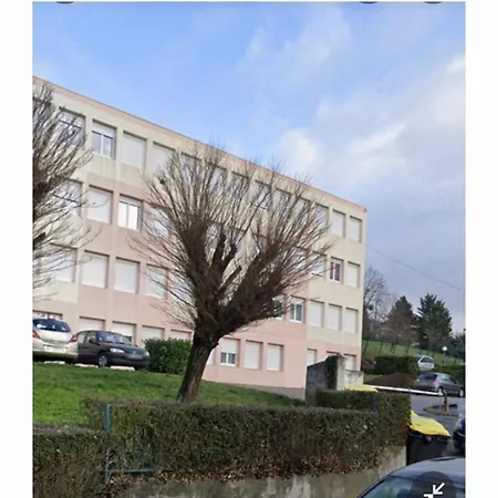 Mon Rez-de-chaussee Parking Prive Un-sejour-a-part