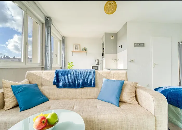 Mon Rez-de-chaussee Parking Prive Un-sejour-a-part *